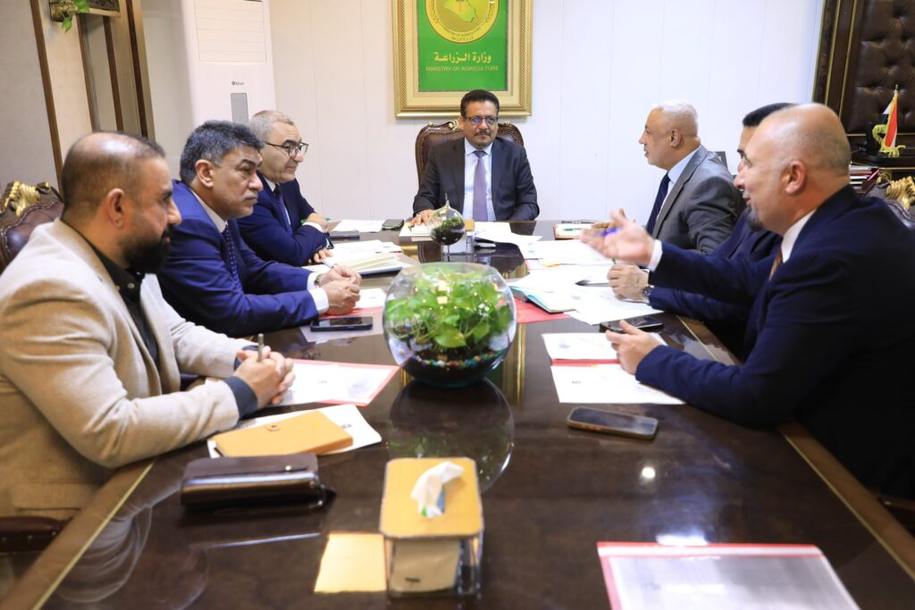 الحكومة تتحرك لحسم ملف “البناء في الزراعي”: لجنة عليا تناقش مصير المناطق المكتملة بنسبة 60%