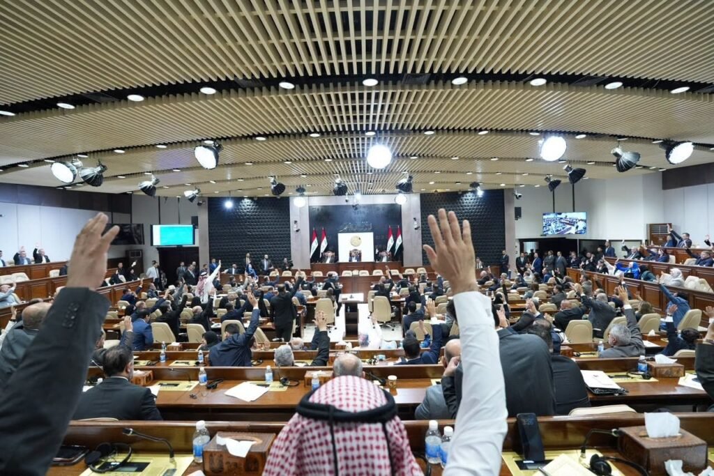 مجلس النواب يُصوت على إعفاء رئيس الهيئة الوطنية للاستثمار من منصبه
